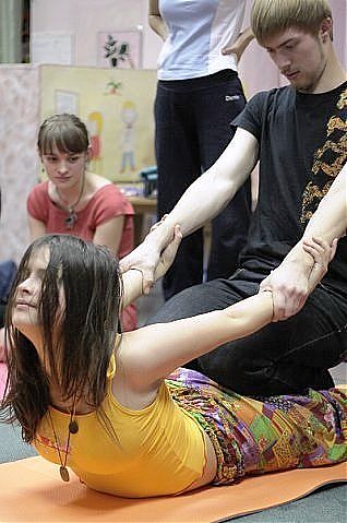 ФОТО №1 Фотогаллерея - Обучение тайскому массажу в Санкт-Петербурге